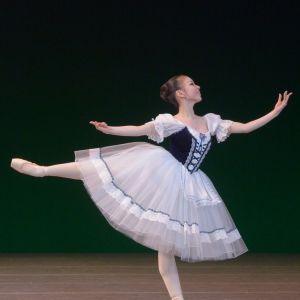 第2回 NBA名古屋ジュニアバレエコンクール</br>
中学3年の部</br>
第1位 杉山琴音