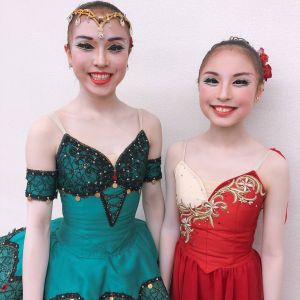 第6回全国MIEバレエコンペティション</br>
JⅡ部門</br>
第8位 梶間葵(右)</br>
奨励賞 林咲来