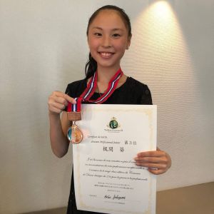 第23回 バレエコンペティション21</br>
Professional Junior</br>
第3位 梶間葵 (1位、2位該当者なし)</br>
フィンランド国立オペラバレエ summer intensive half scholarship