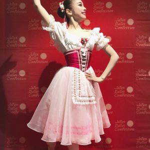Japan Ballet Competition 愛知</br>
クラシックバレエ小6-中1部門(女性)</br>
奨励賞 川口穂華