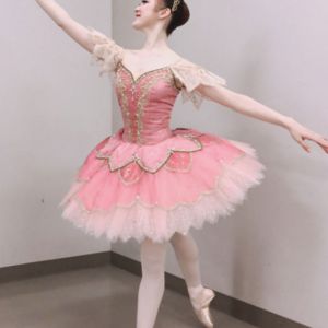 第31回 全国バレエコンクール in Nagoya<br/ >
女子シニア部門<br/ >
御園座賞 佐野まひる<br/ >