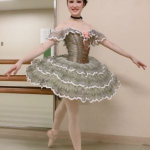 第3回ヴィクトワールバレエコンペティション名古屋<br/ >
シニアの部<br/ >
第2位 佐野まひる<br/ >
優秀指導者賞 車田千穂、窪田弘樹