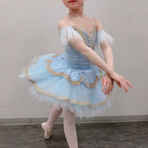 第8回全国MIEバレエコンペティション<br/ >
シニア女子の部<br/ >
第4位 窪田れいら