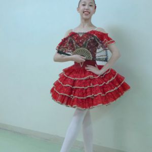 第6回 NBA名古屋バレエコンクール2021<br/ >
トゥシューズ部門 中学1年の部<br/ >
6-6位 牧野莉子<br/ >