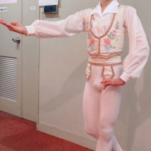 第4回 ヴィクトワール・バレエコンペティション名古屋 2021<br/ >
中学生の部C<br/ >
第7位 奥田健聖<br/ >